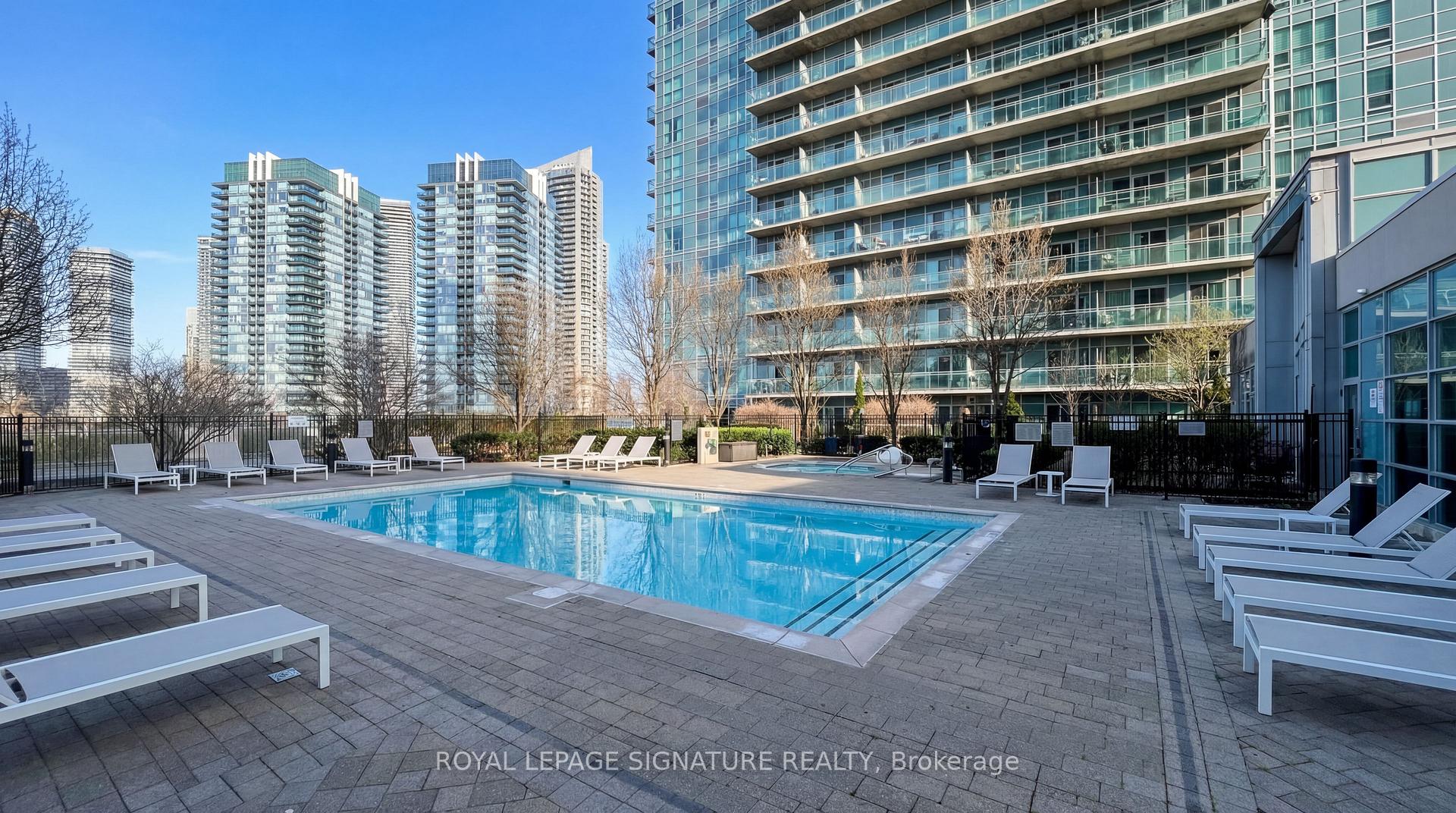 Photo 13 of Unit 2128, 165 Legion Rd N, Etobicoke, Mimico — HOMEH