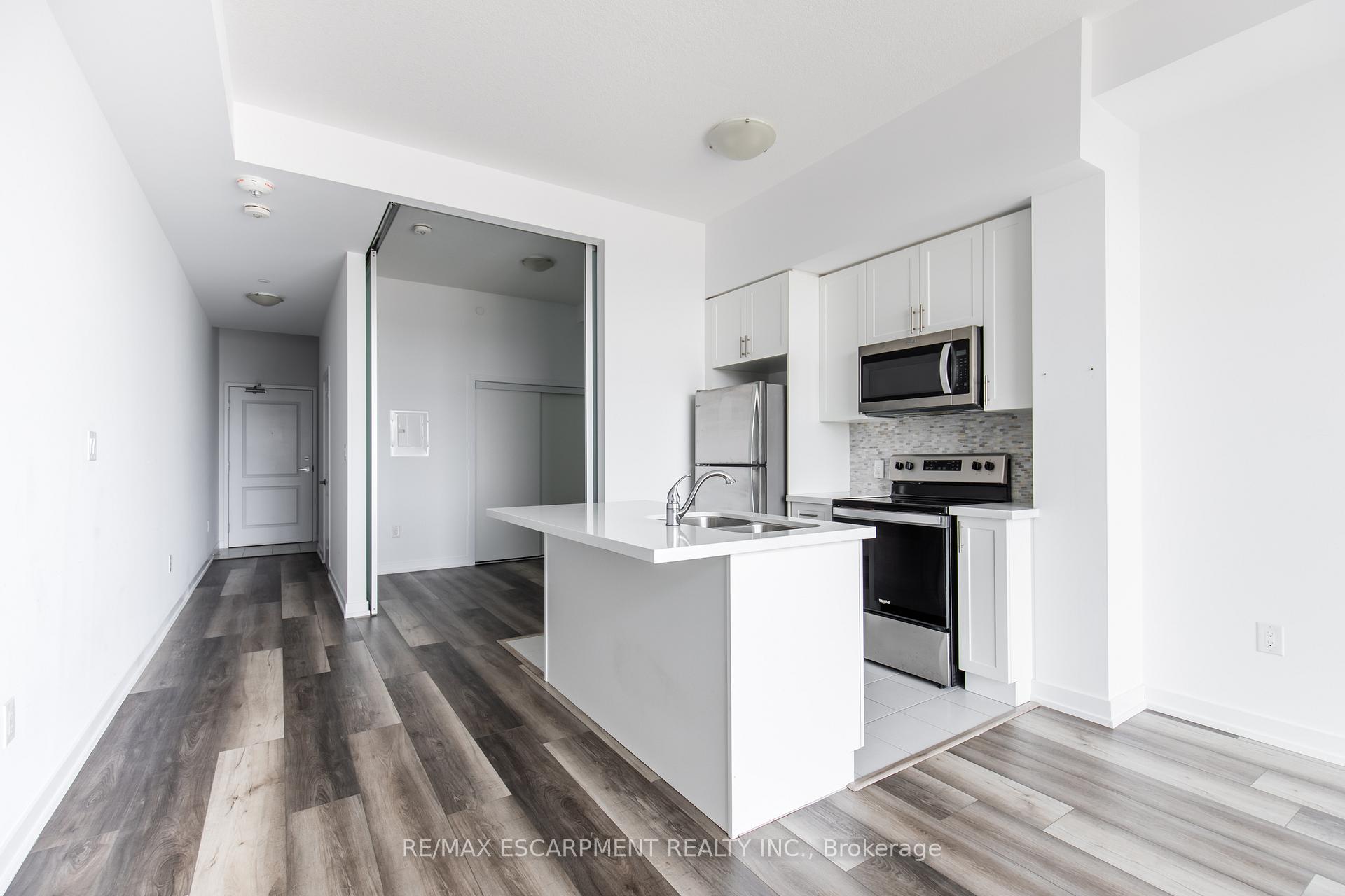 Photo 11 of Unit 416, 450 Dundas Street E, Hamilton, Waterdown — HOMEH