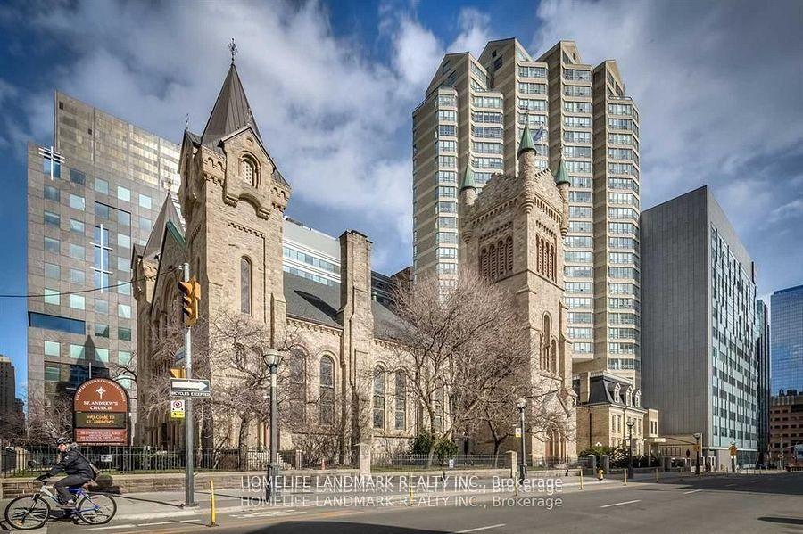 Photo of Unit 1002, 71 Simcoe Street