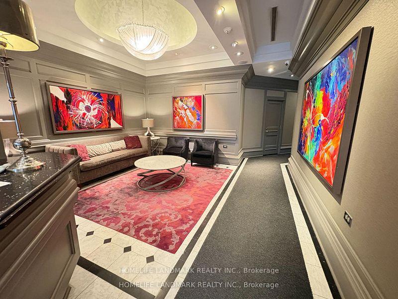 Photo 5 of Unit 1002, 71 Simcoe Street, Toronto, University — HOMEH