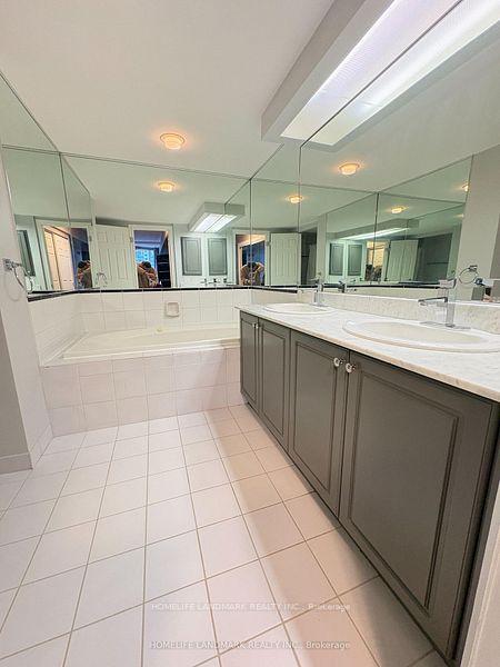 Photo 14 of Unit 1002, 71 Simcoe Street, Toronto, University — HOMEH