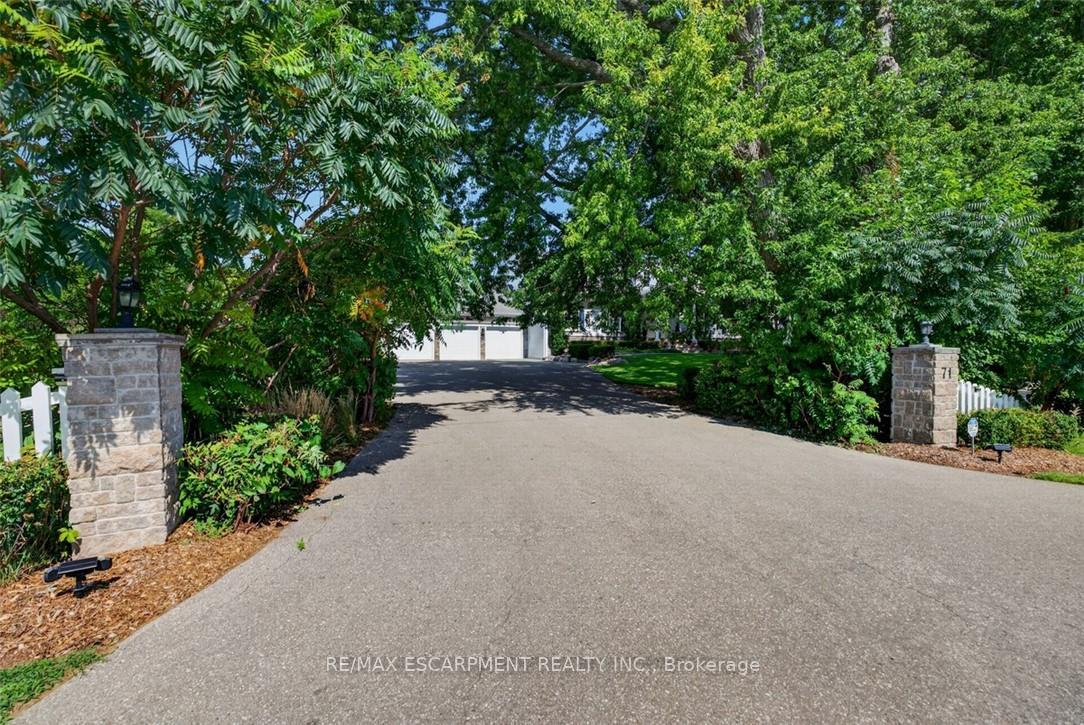 Photo 2 of 71 Concession 11 Road E, Hamilton, Rural Flamborough — HOMEH