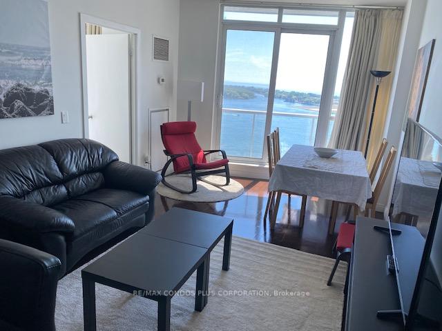 Photo 5 of Unit 2408, 218 Queens Quay W, Toronto, Waterfront Communities — HOMEH