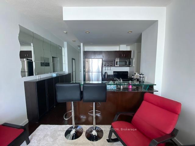 Photo 8 of Unit 2408, 218 Queens Quay W, Toronto, Waterfront Communities — HOMEH