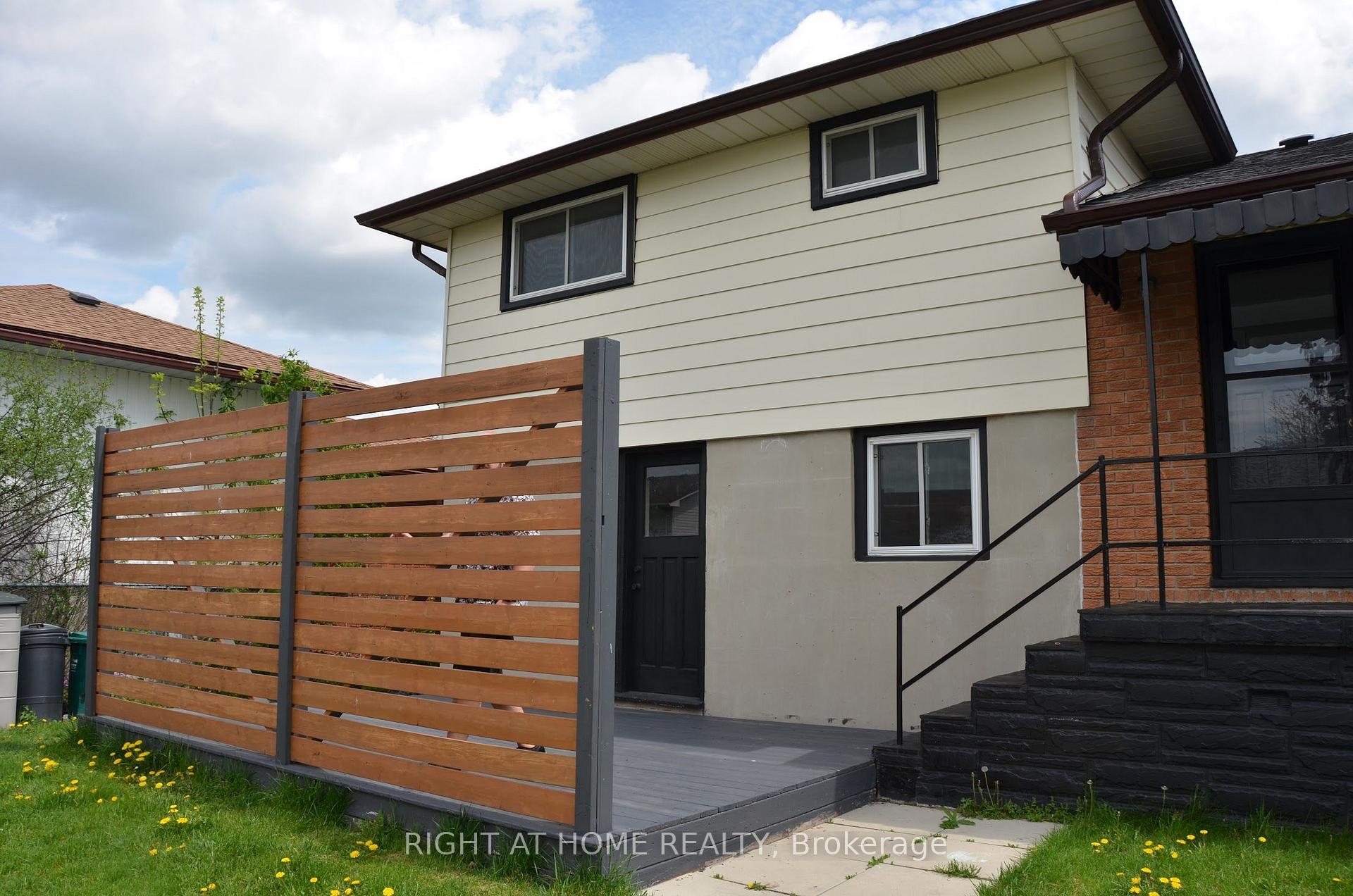 Photo 17 of 12 Westmount Drive, Belleville, Belleville Ward — HOMEH