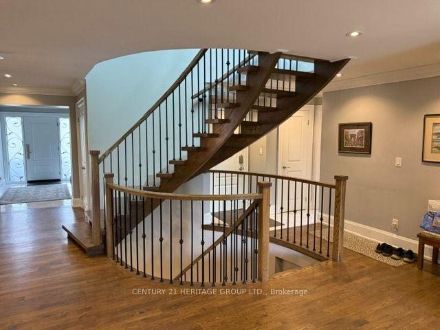Photo 4 of 229 Maxwell Street, North York, Bathurst Manor — HOMEH
