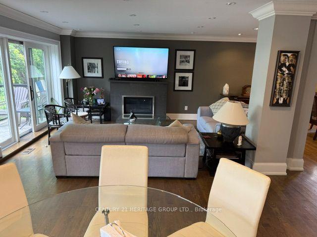 Photo 9 of 229 Maxwell Street, North York, Bathurst Manor — HOMEH