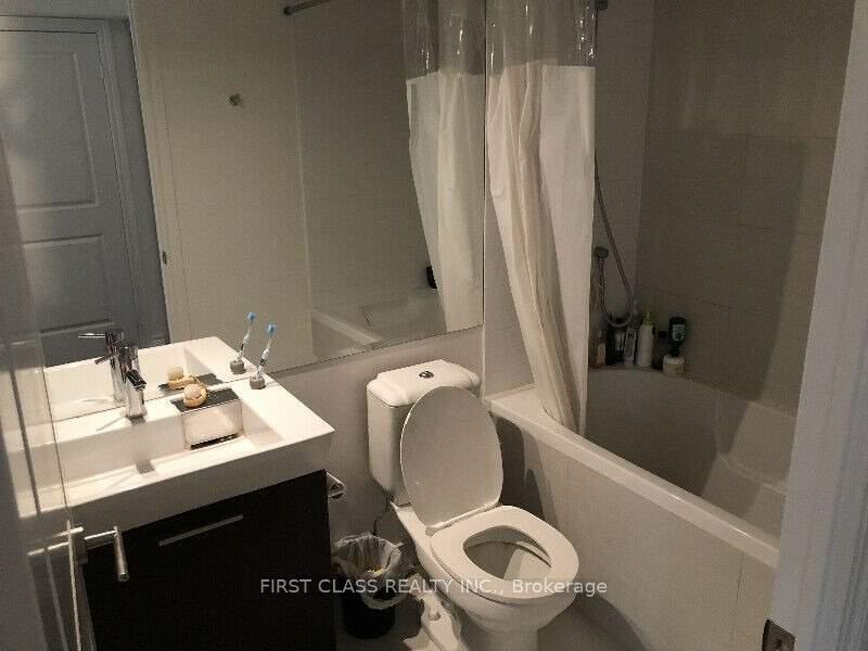 Photo 5 of Unit 2607, 386 Yonge Street, Toronto, Bay Street Corridor — HOMEH