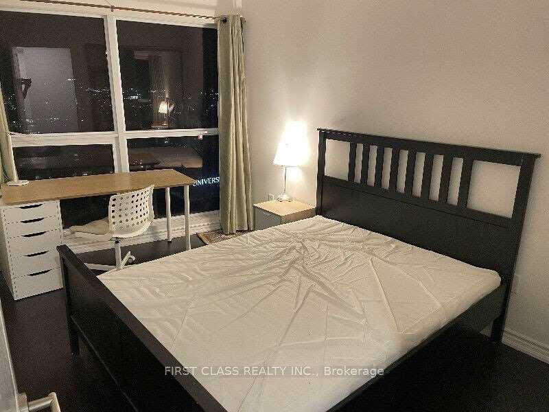 Photo 4 of Unit 2607, 386 Yonge Street, Toronto, Bay Street Corridor — HOMEH