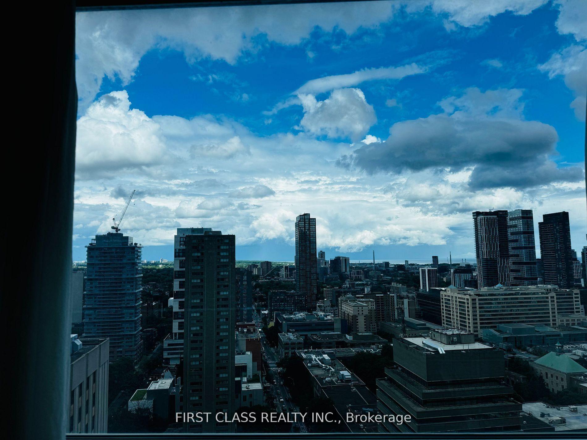Photo 7 of Unit 2607, 386 Yonge Street, Toronto, Bay Street Corridor — HOMEH