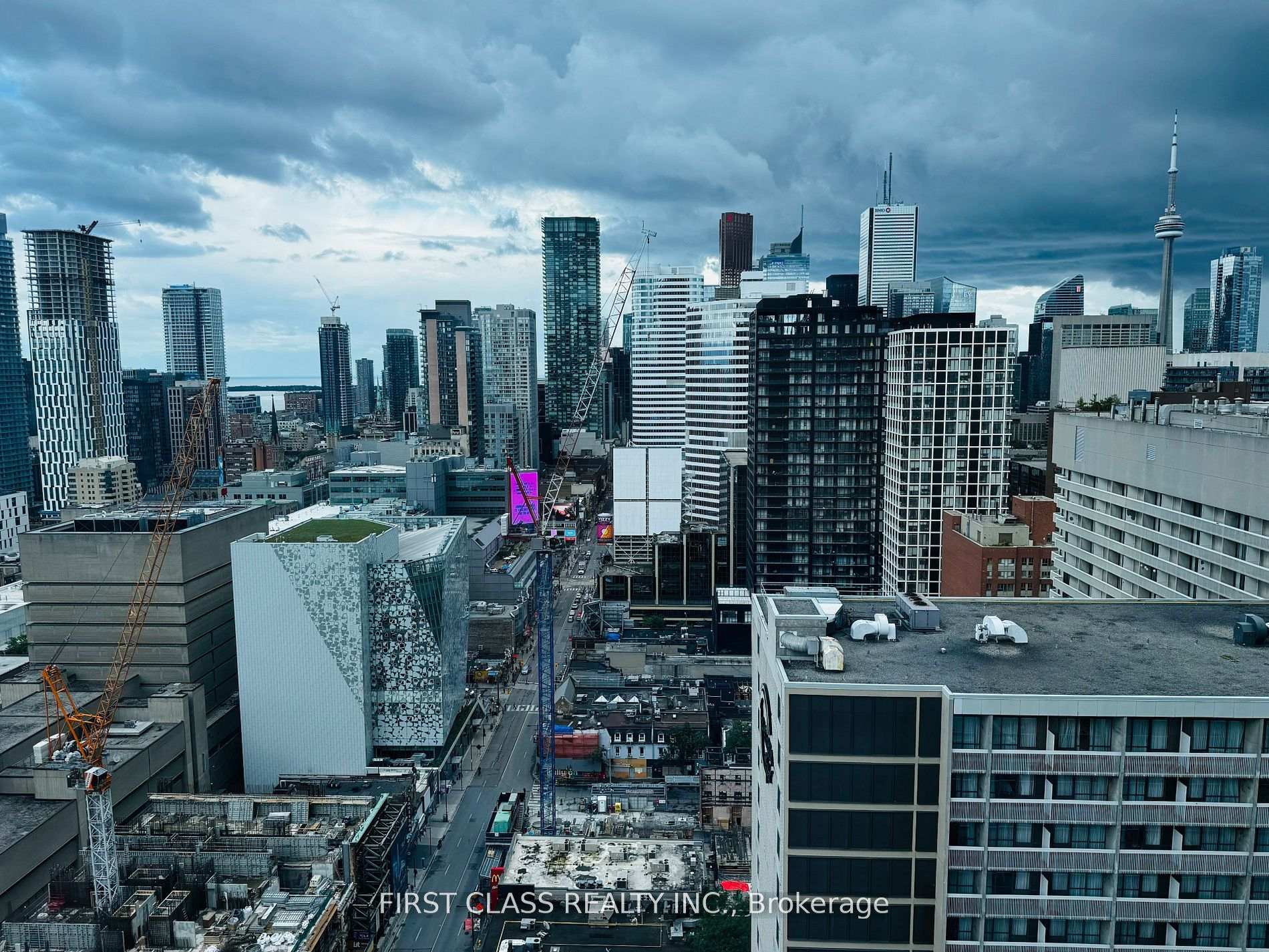 Photo 8 of Unit 2607, 386 Yonge Street, Toronto, Bay Street Corridor — HOMEH