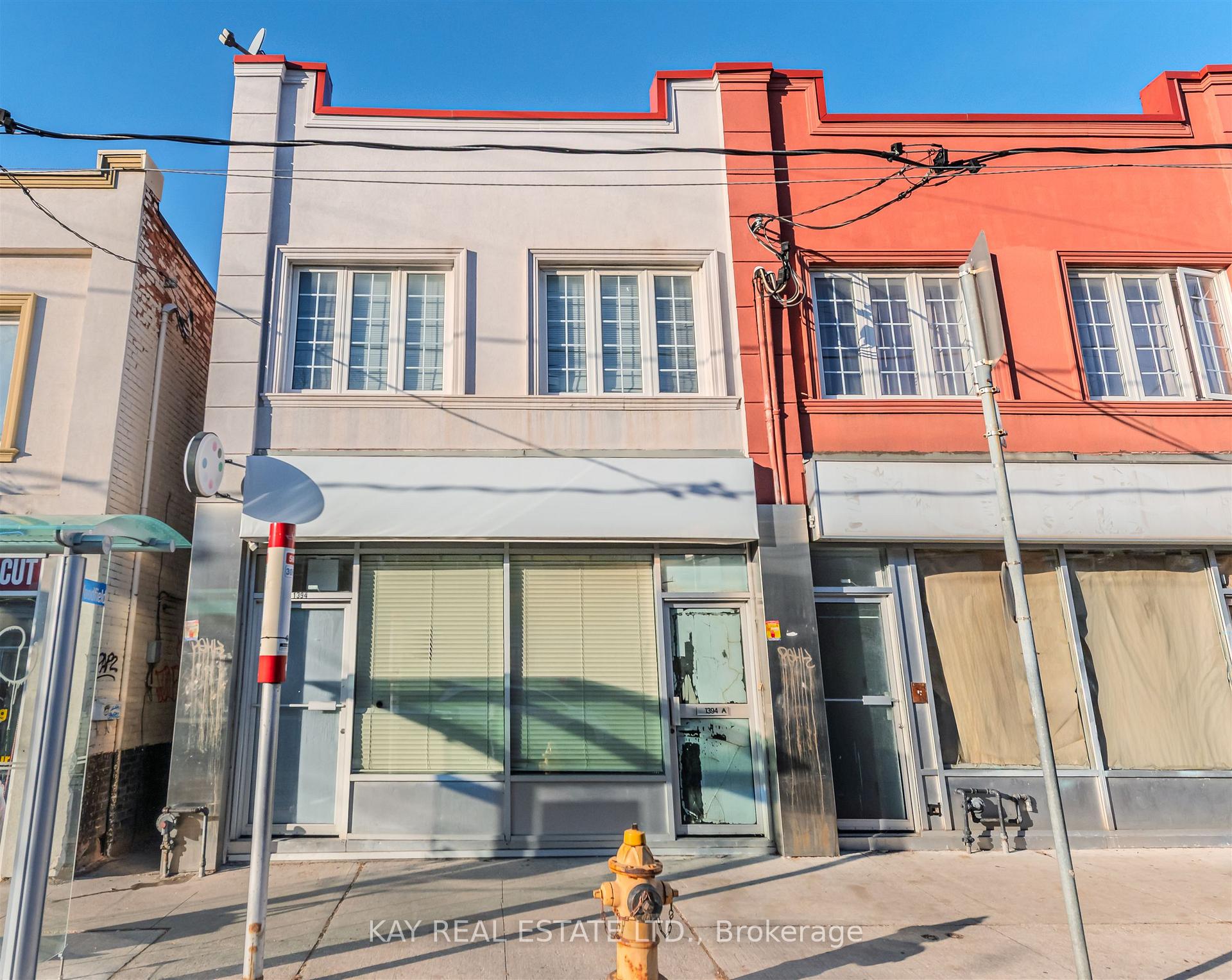 Photo 2 of 1394 Gerrard Street E, Toronto, Greenwood-Coxwell — HOMEH
