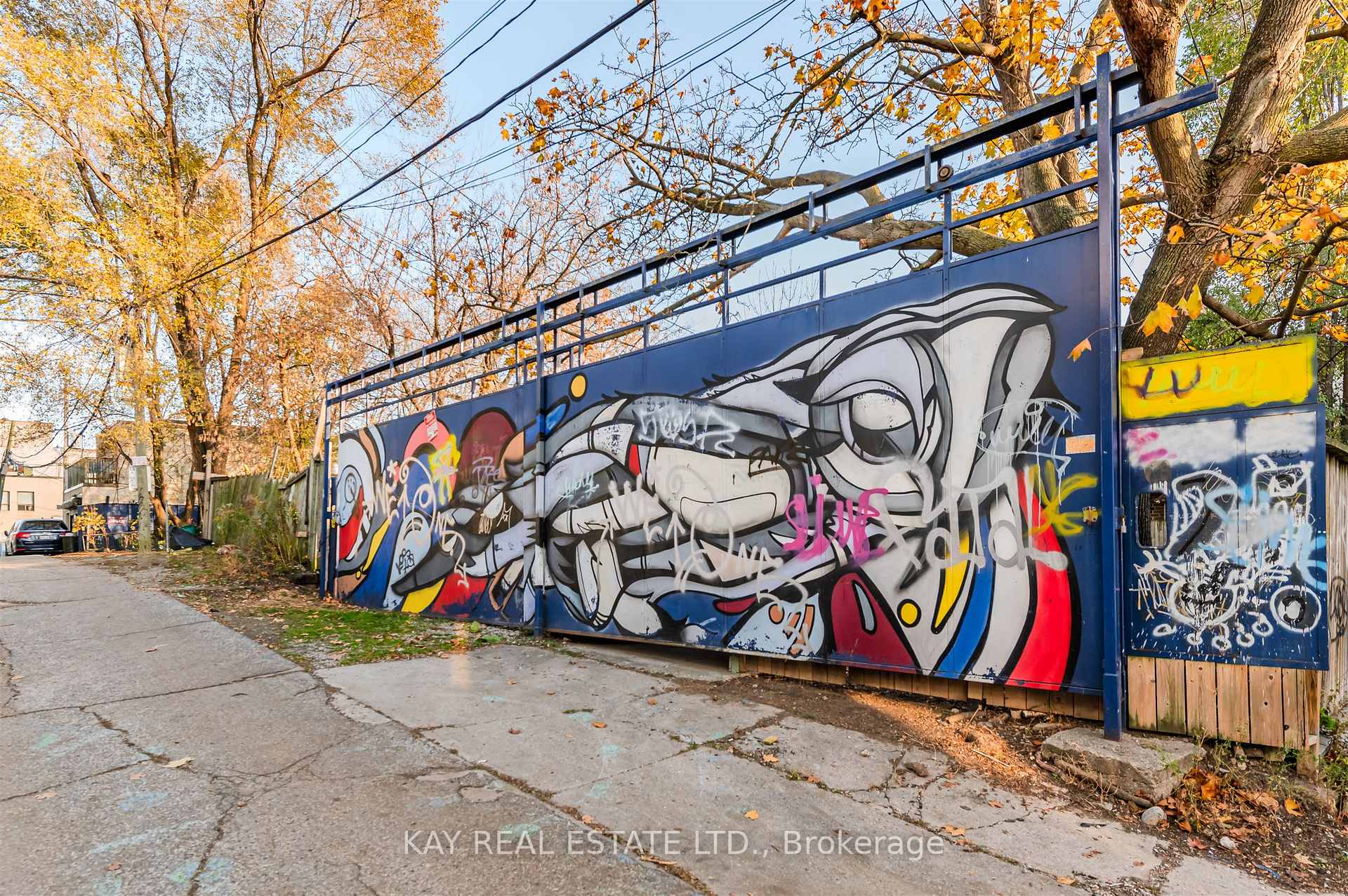 Photo 35 of 1394 Gerrard Street E, Toronto, Greenwood-Coxwell — HOMEH