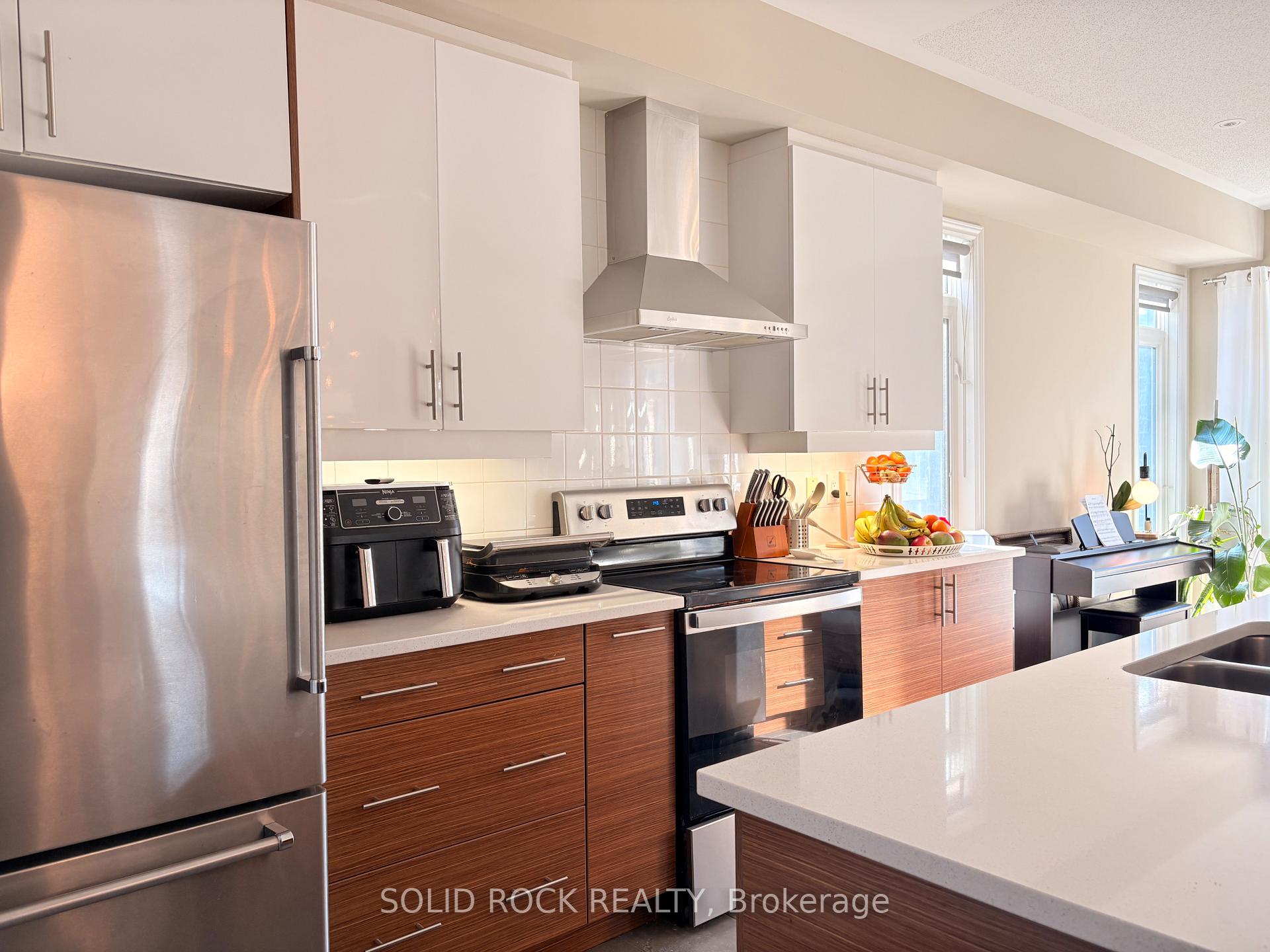 Photo 7 of 506 Stargazer Crescent, Ottawa, Riverside South/Gloucester Glen — HOMEH