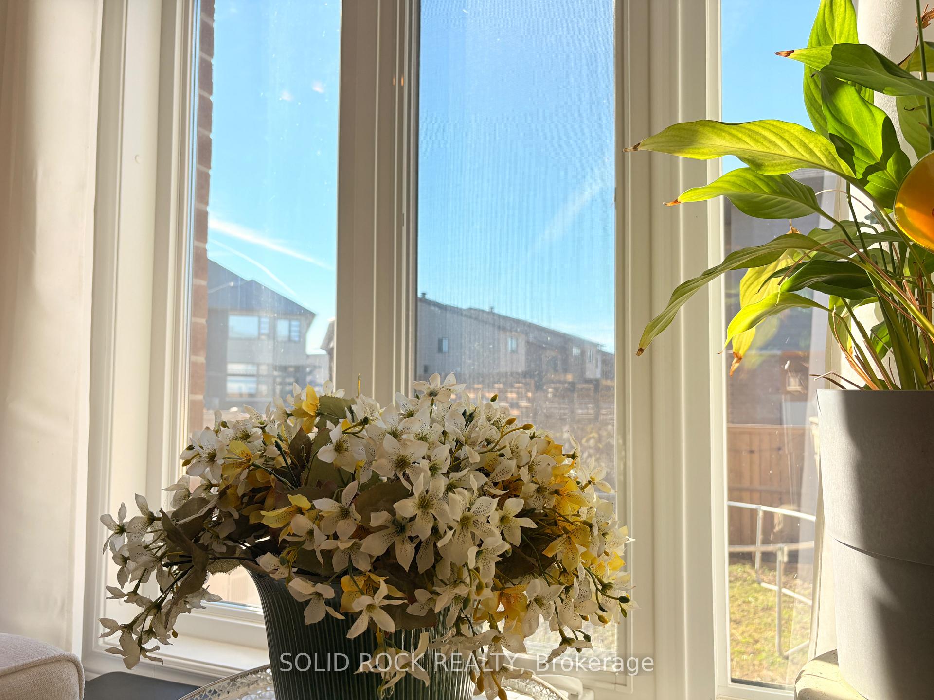 Photo 14 of 506 Stargazer Crescent, Ottawa, Riverside South/Gloucester Glen — HOMEH