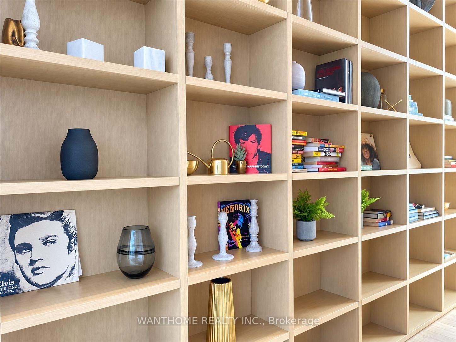Photo 15 of Unit 1710, 185 Roehampton Avenue S, Toronto, Mount Pleasant West — HOMEH