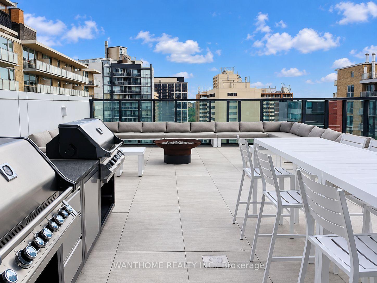 Photo 18 of Unit 1710, 185 Roehampton Avenue S, Toronto, Mount Pleasant West — HOMEH