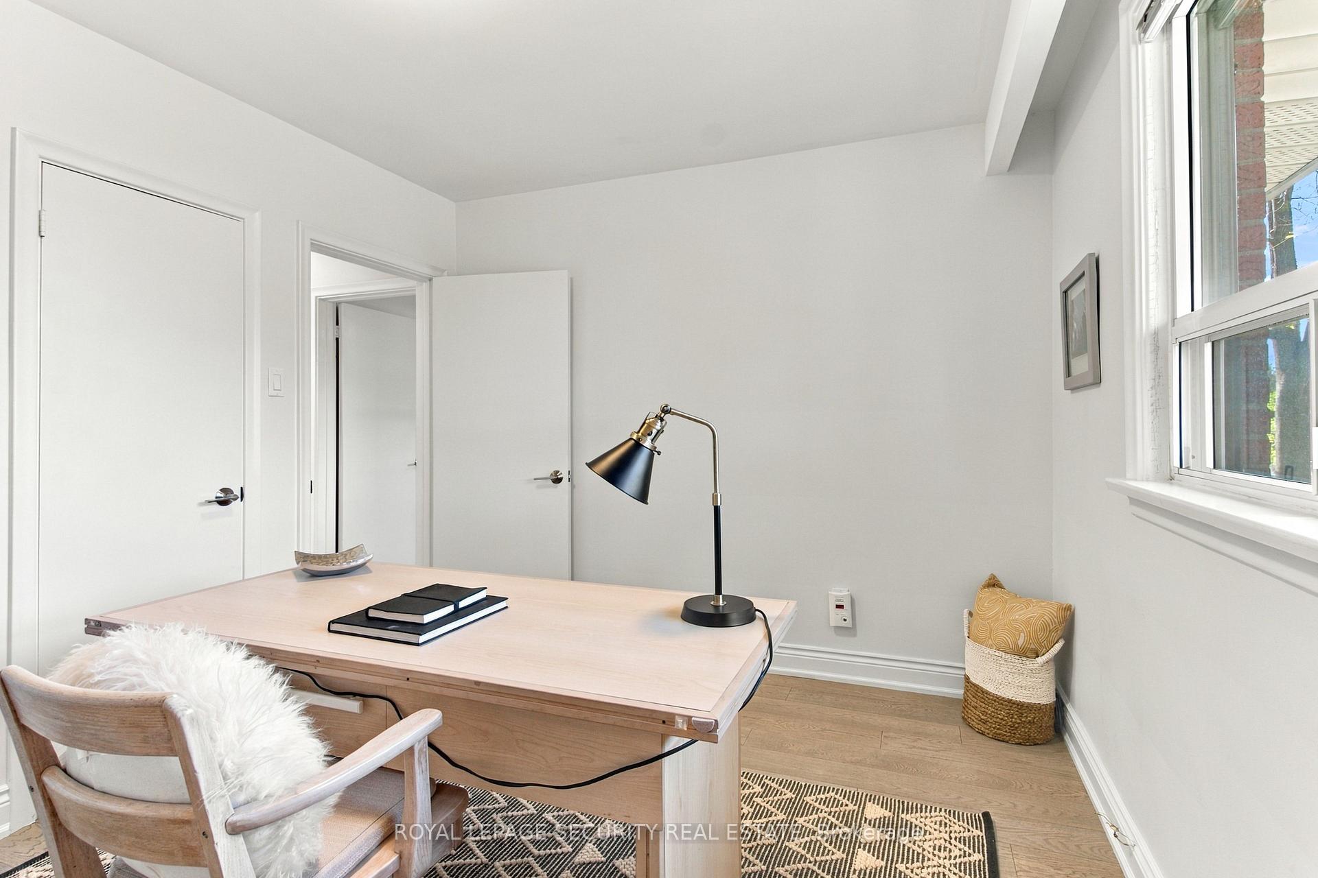 Photo 18 of 6 Tewsely Place, Etobicoke, Willowridge-Martingrove-Richview — HOMEH