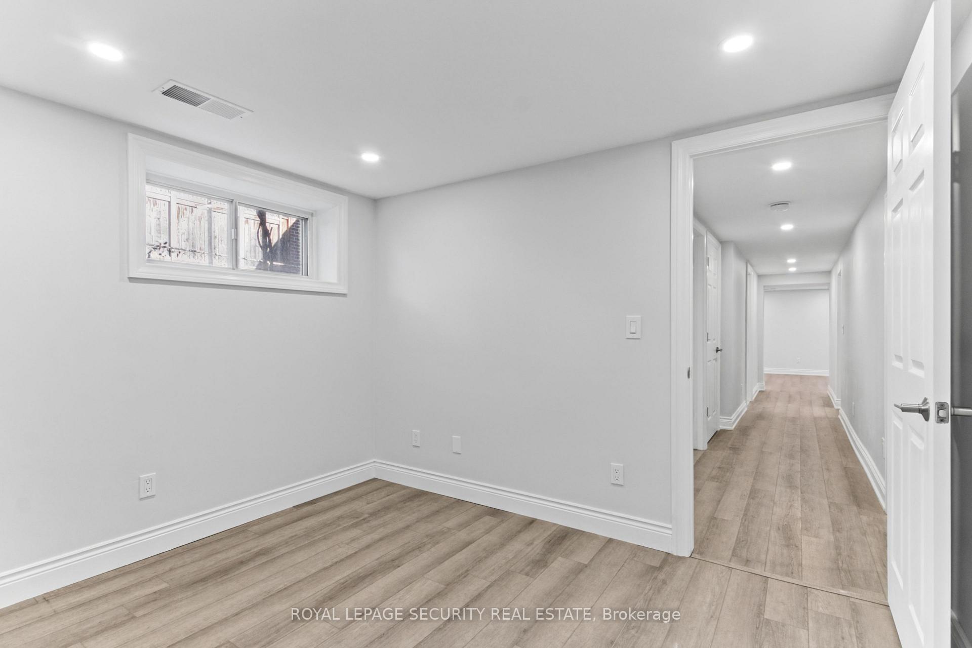 Photo 29 of 6 Tewsely Place, Etobicoke, Willowridge-Martingrove-Richview — HOMEH