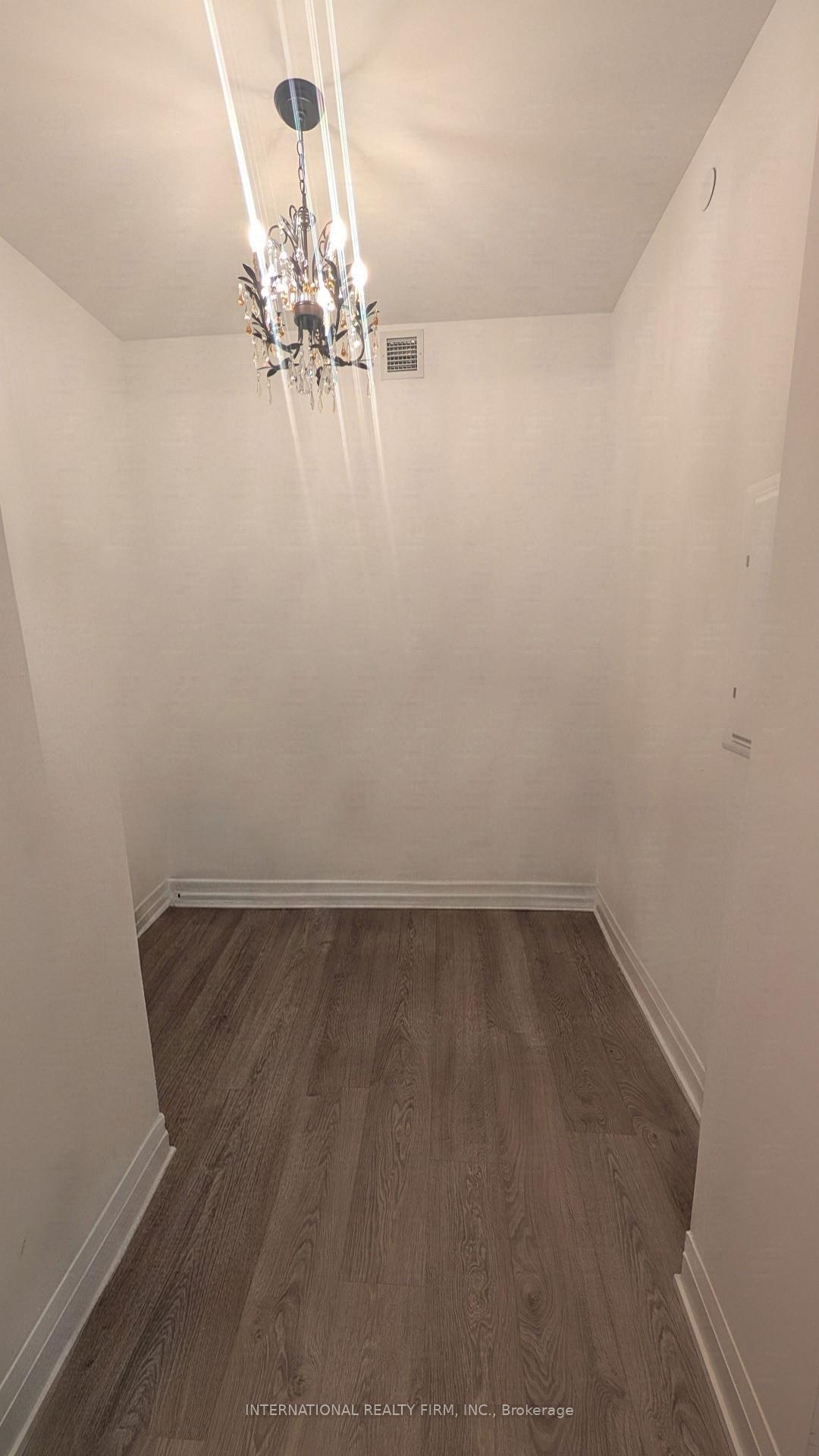 Photo 15 of Unit 809, 65 Annie Craig Drive, Etobicoke, Mimico — HOMEH