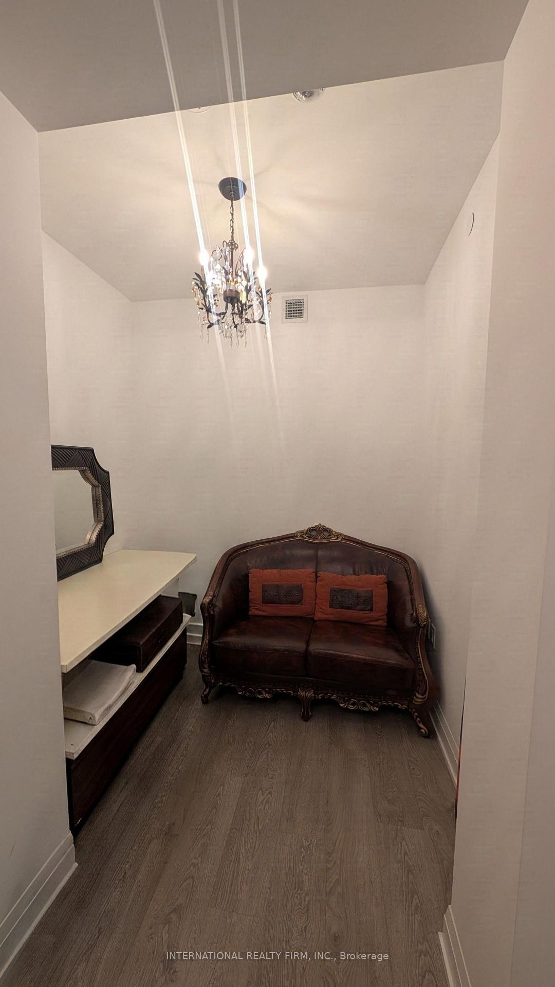 Photo 16 of Unit 809, 65 Annie Craig Drive, Etobicoke, Mimico — HOMEH