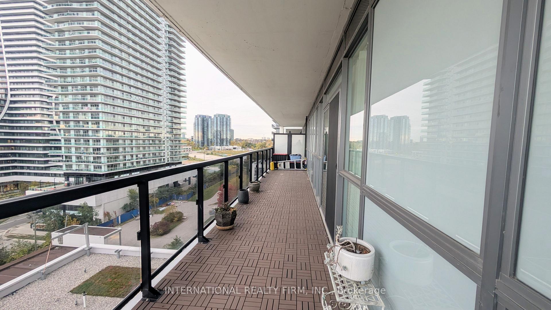 Photo 21 of Unit 809, 65 Annie Craig Drive, Etobicoke, Mimico — HOMEH