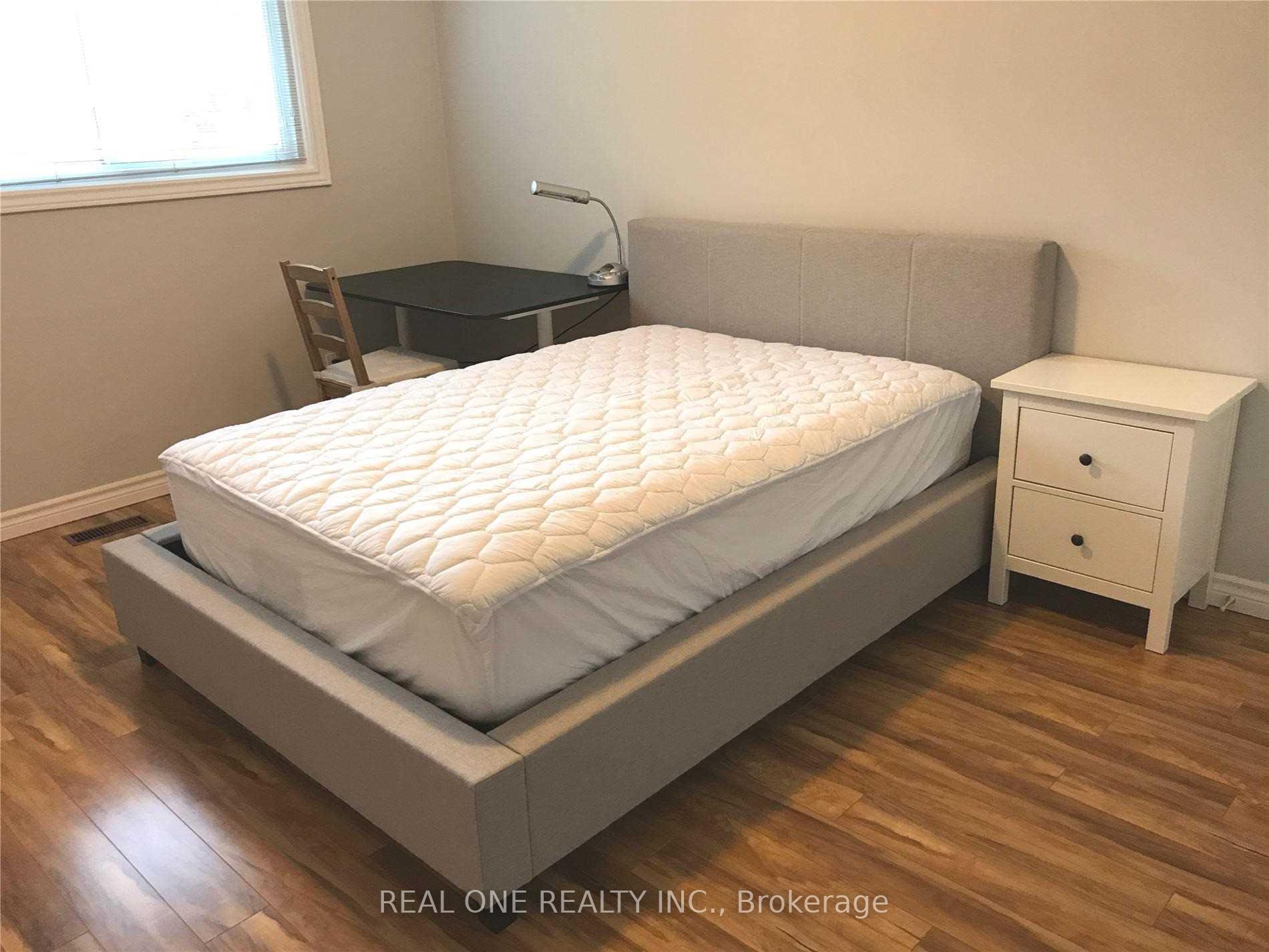 Photo 17 of 124 Angus Drive, North York, Don Valley Village — HOMEH