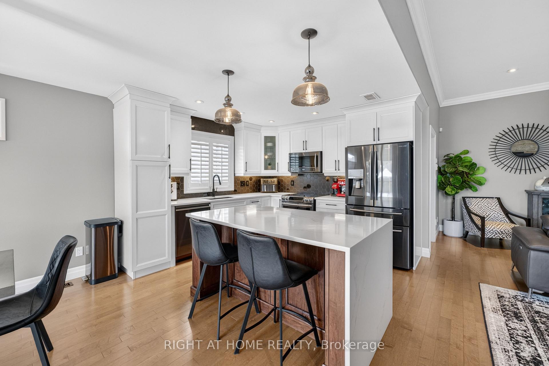 Photo 8 of 29 Woodburn Drive, Quinte West, Murray Ward — HOMEH