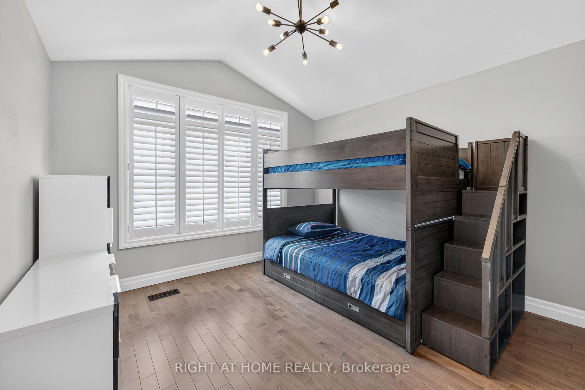 Photo 17 of 29 Woodburn Drive, Quinte West, Murray Ward — HOMEH