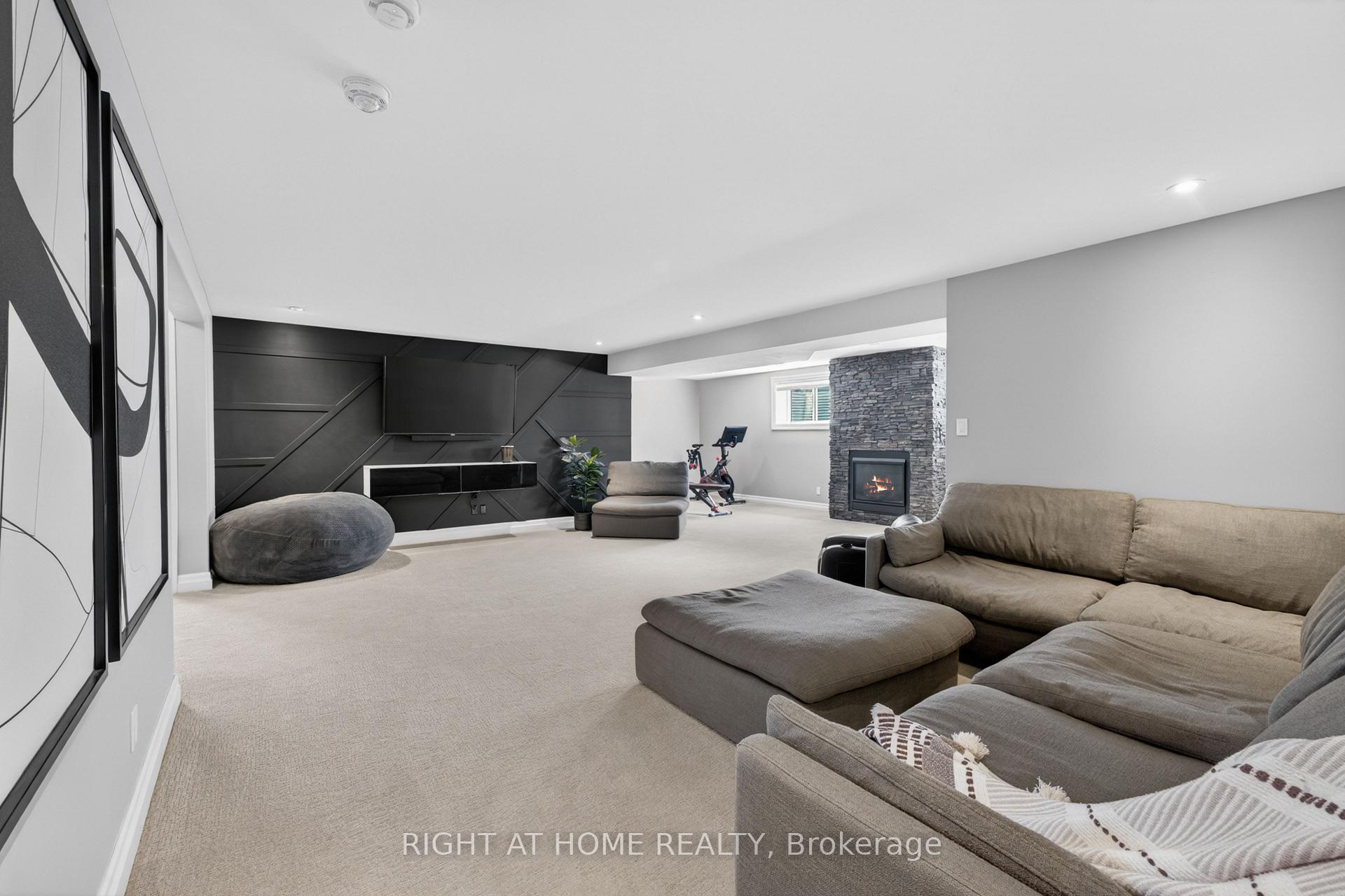 Photo 20 of 29 Woodburn Drive, Quinte West, Murray Ward — HOMEH