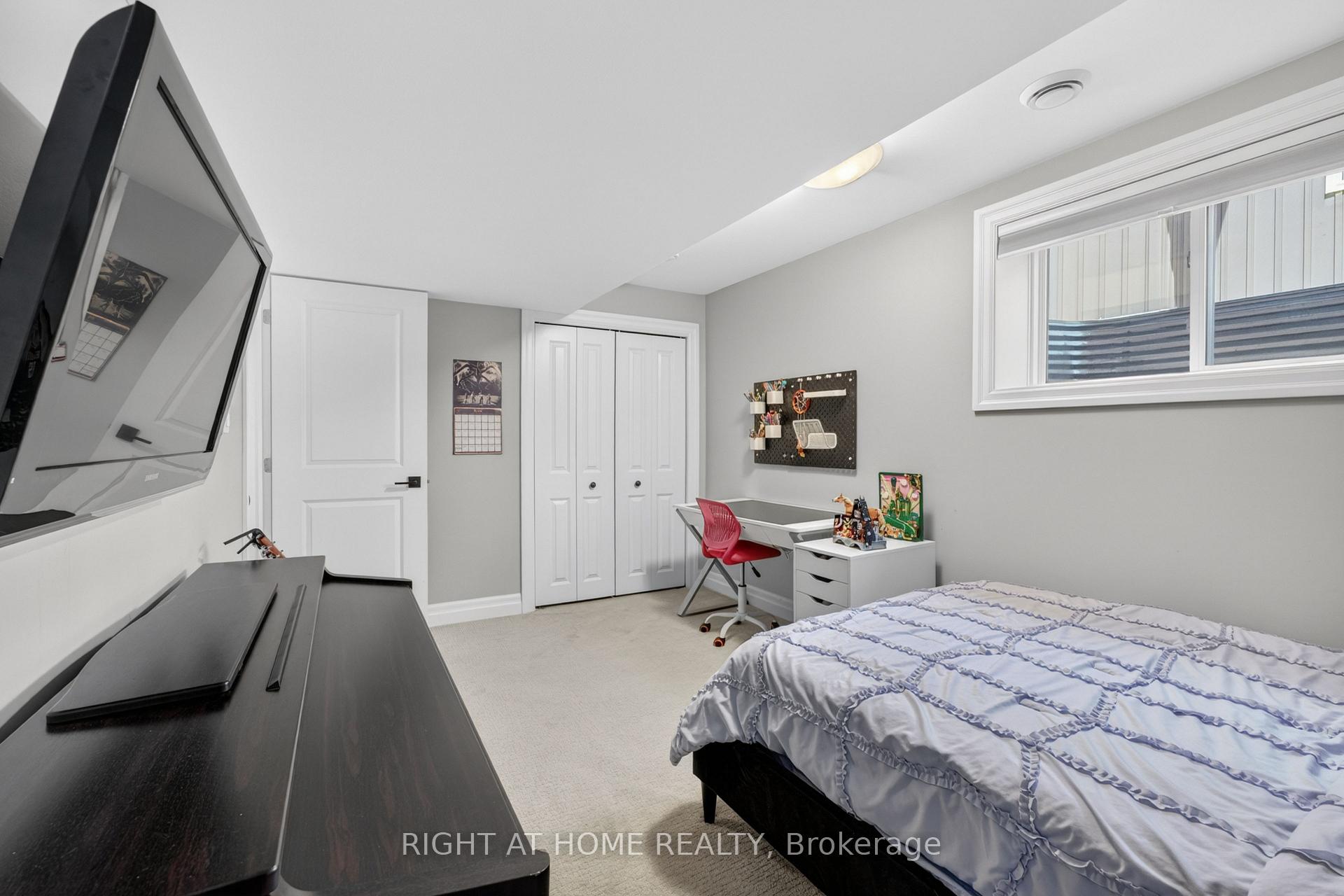 Photo 25 of 29 Woodburn Drive, Quinte West, Murray Ward — HOMEH