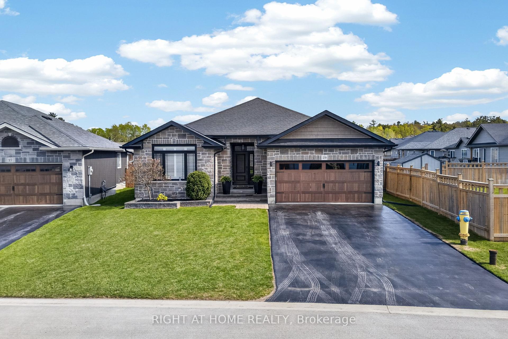 Photo 36 of 29 Woodburn Drive, Quinte West, Murray Ward — HOMEH