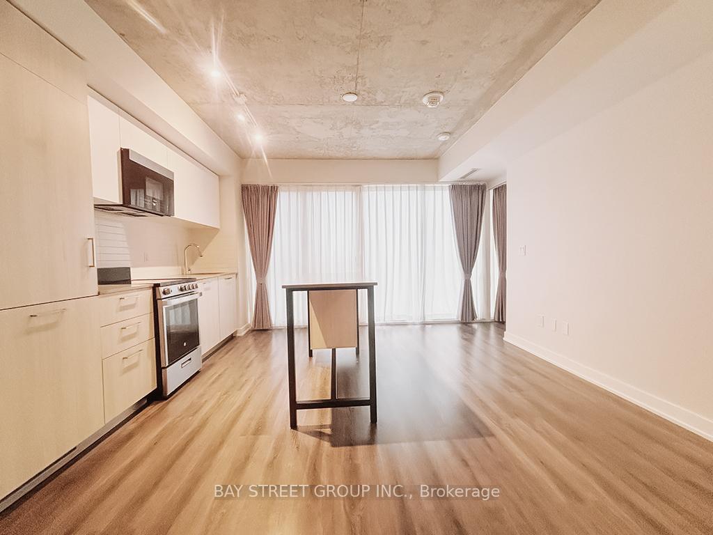 Photo 3 of Unit 1805, 65 Mutual Street, Toronto, Church-Yonge Corridor — HOMEH