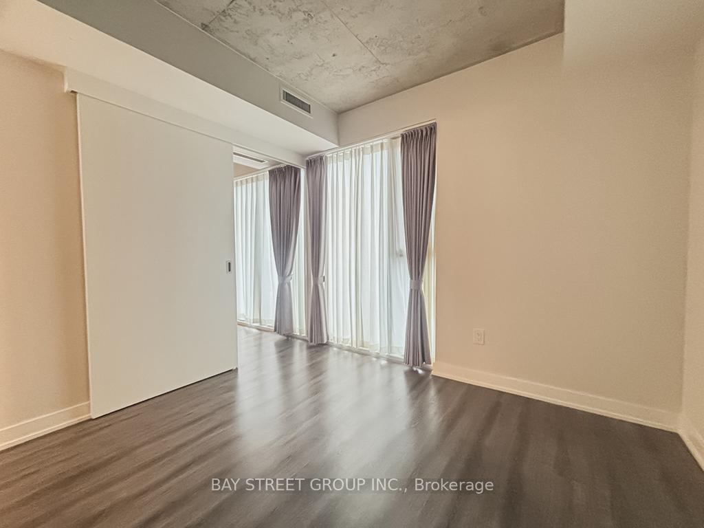 Photo 8 of Unit 1805, 65 Mutual Street, Toronto, Church-Yonge Corridor — HOMEH