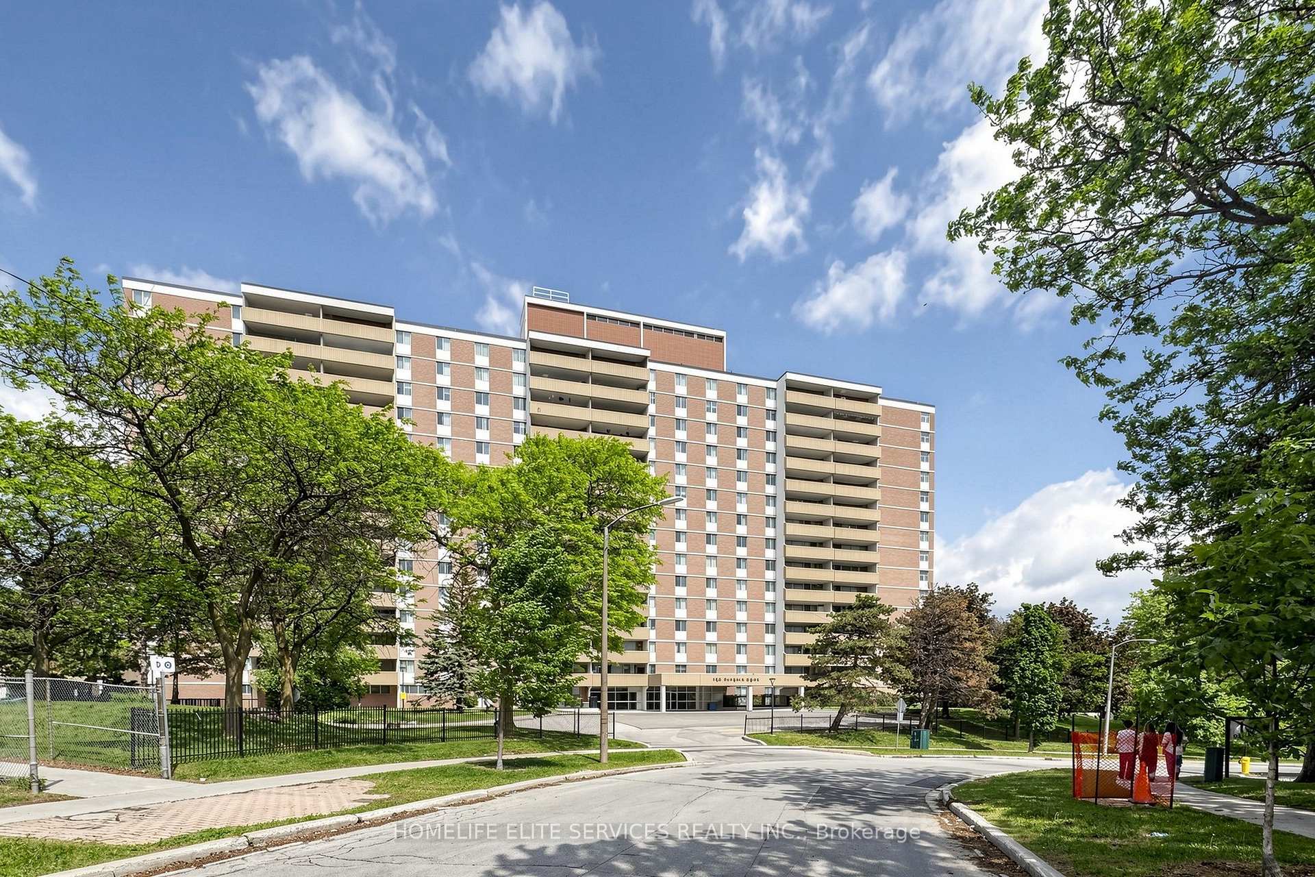 Photo of Unit 310, 120 Dundalk Drive