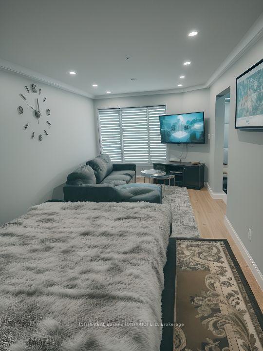 Photo 34 of 131 Ecclestone Drive, Brampton, Brampton West — HOMEH