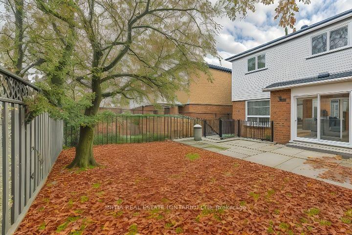 Photo 36 of 131 Ecclestone Drive, Brampton, Brampton West — HOMEH