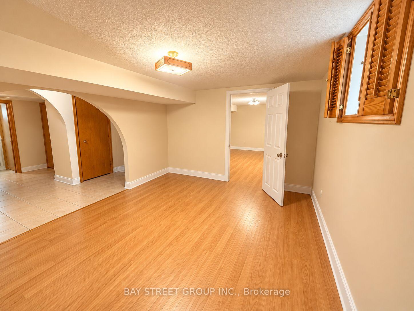 Photo 9 of Unit Lower level, 316 Eaglewood Drive, Hamilton, Eleanor — HOMEH