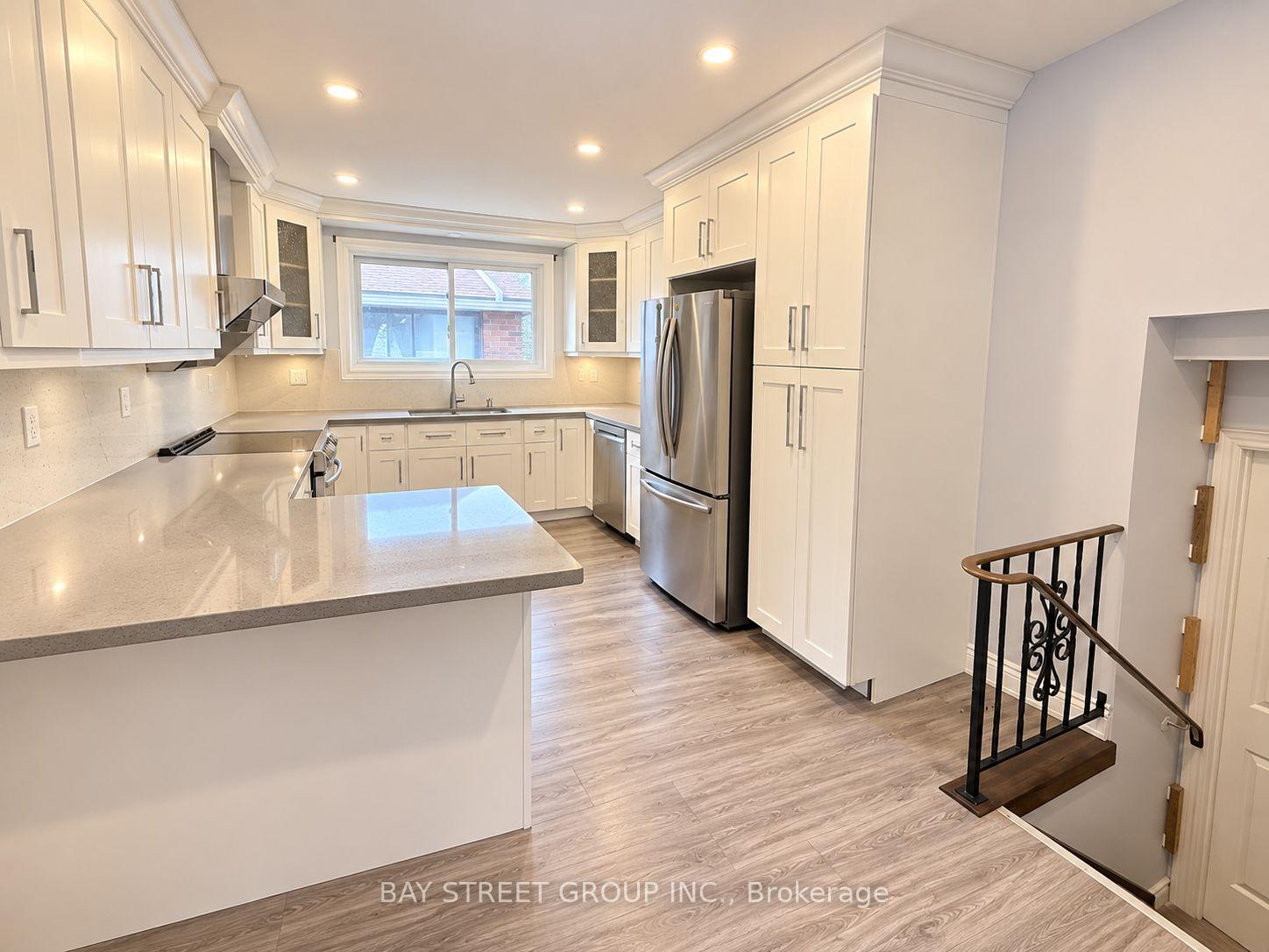Photo 6 of Unit upper level, 237 Lawnhurst Court, Hamilton, Eleanor — HOMEH
