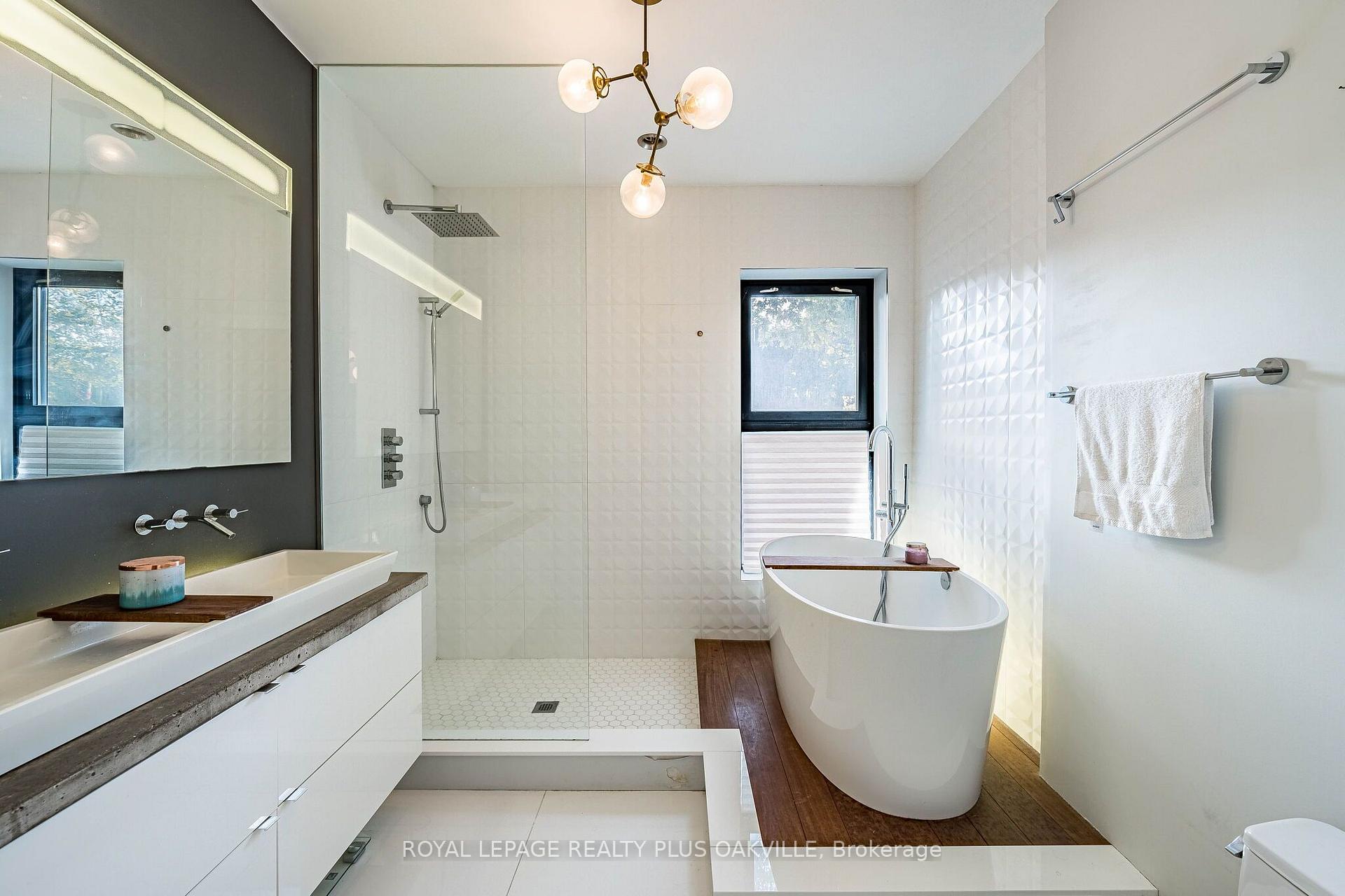 Photo 30 of 294 Logan Avenue, Toronto, South Riverdale — HOMEH