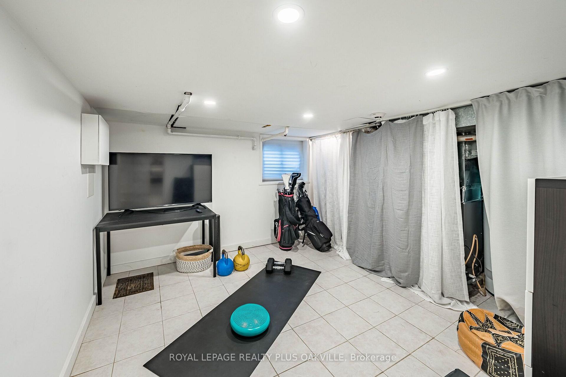 Photo 37 of 294 Logan Avenue, Toronto, South Riverdale — HOMEH