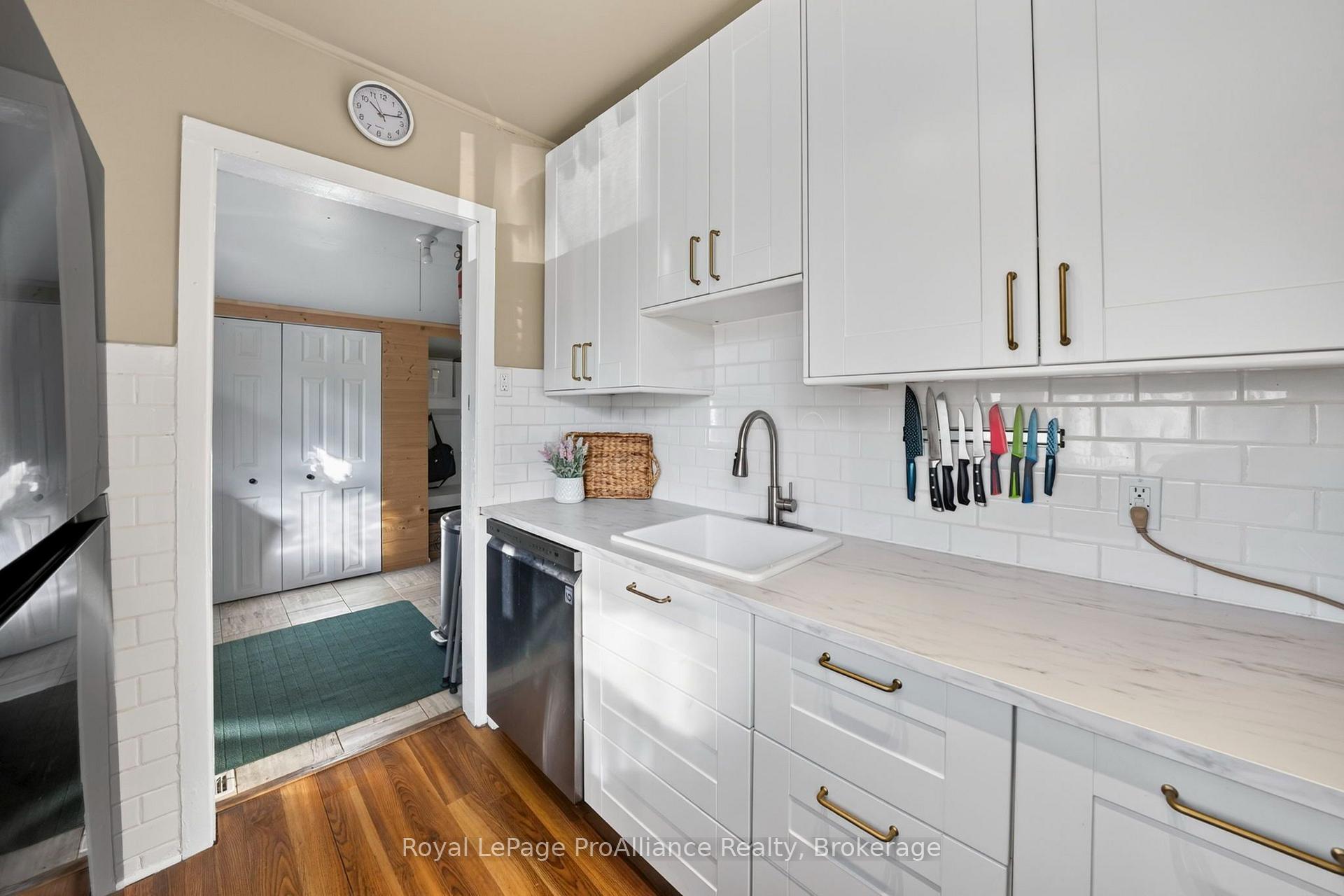 Photo 14 of 12 Kerr Crescent, Quinte West, Trenton Ward — HOMEH