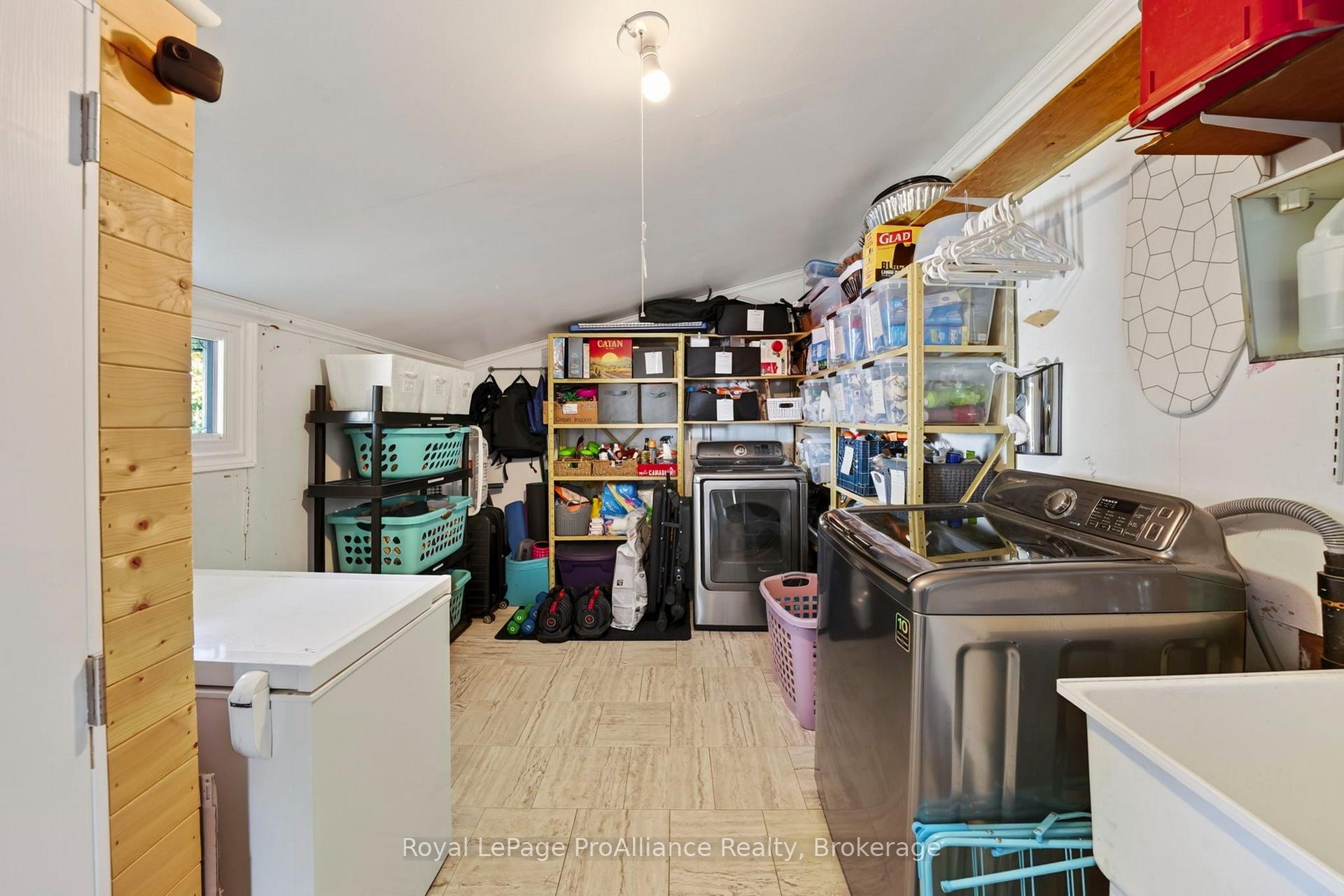 Photo 15 of 12 Kerr Crescent, Quinte West, Trenton Ward — HOMEH