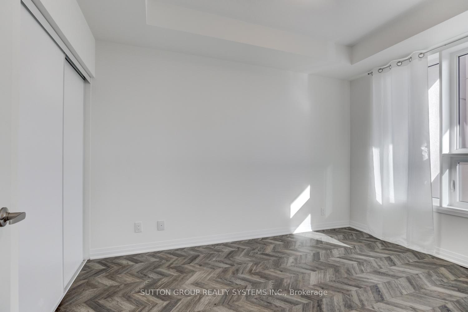 Photo 17 of Unit 301, 1105 Leger Way, Milton, Ford — HOMEH