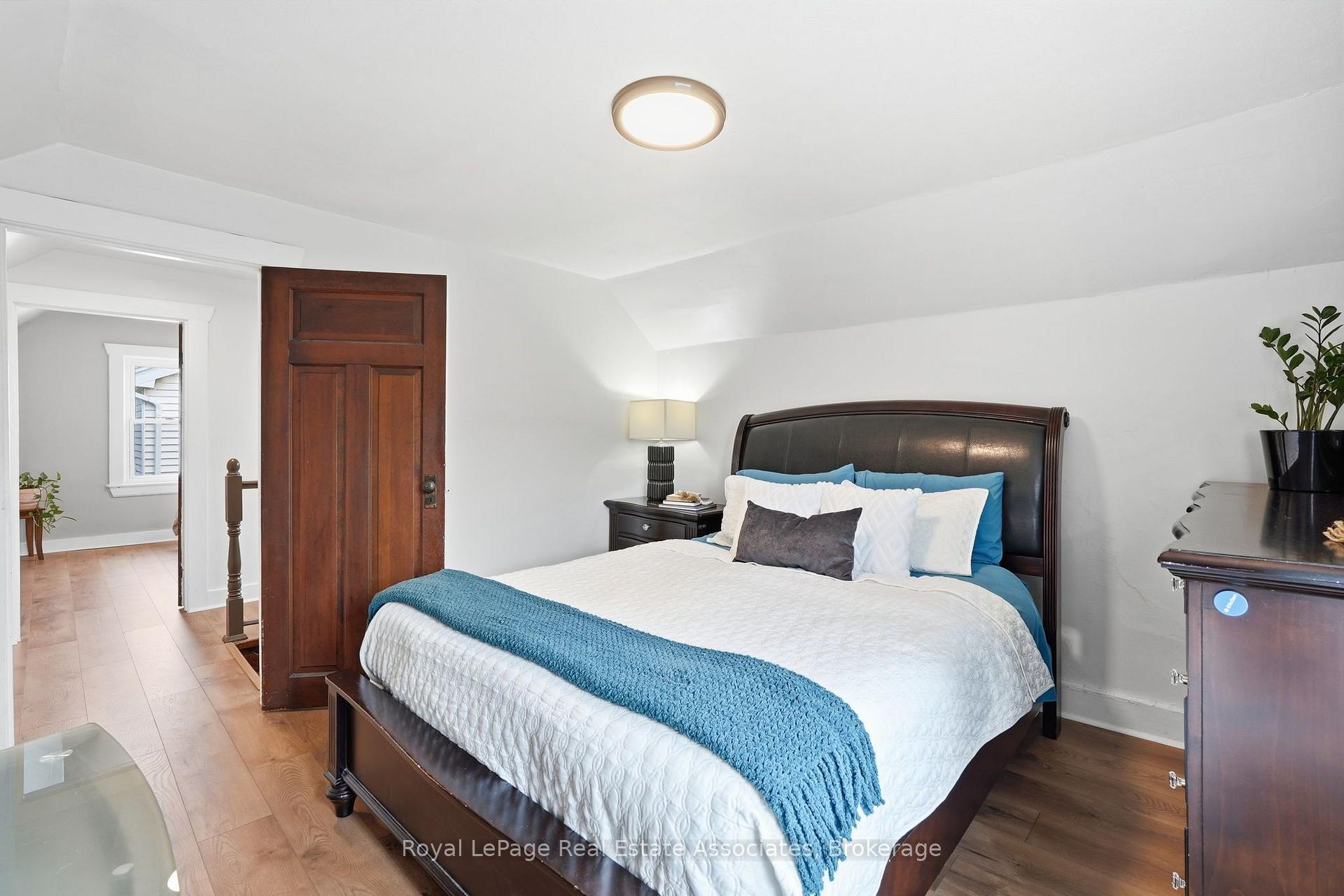 Photo 37 of 96 Huxley Avenue S, Hamilton, Delta — HOMEH