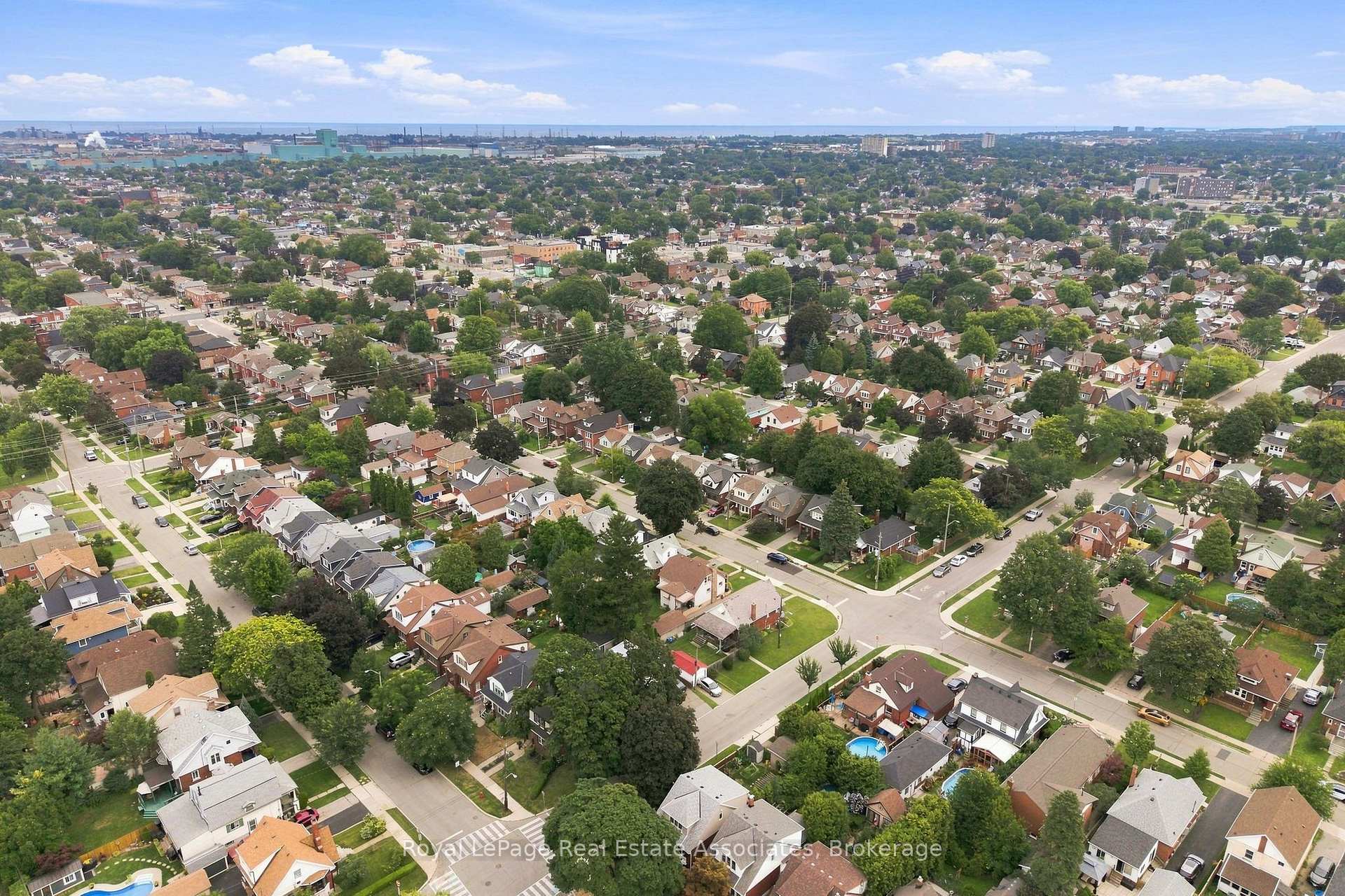 Photo 49 of 96 Huxley Avenue S, Hamilton, Delta — HOMEH