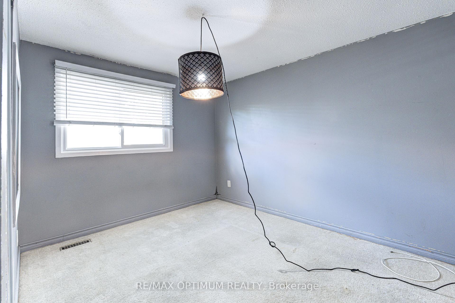 Photo 15 of Unit 17, 45 Hansen Road N, Brampton, Madoc — HOMEH