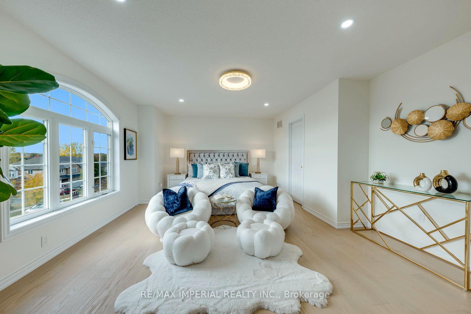 Photo 35 of 1149 Harrogate Drive, Hamilton, Ancaster — HOMEH