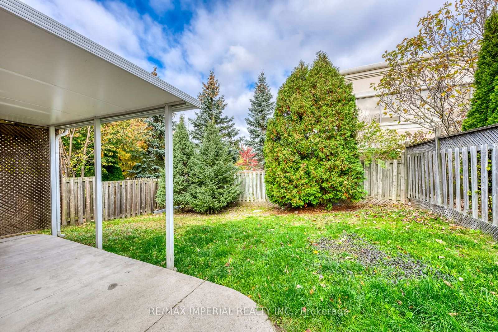 Photo 47 of 1149 Harrogate Drive, Hamilton, Ancaster — HOMEH