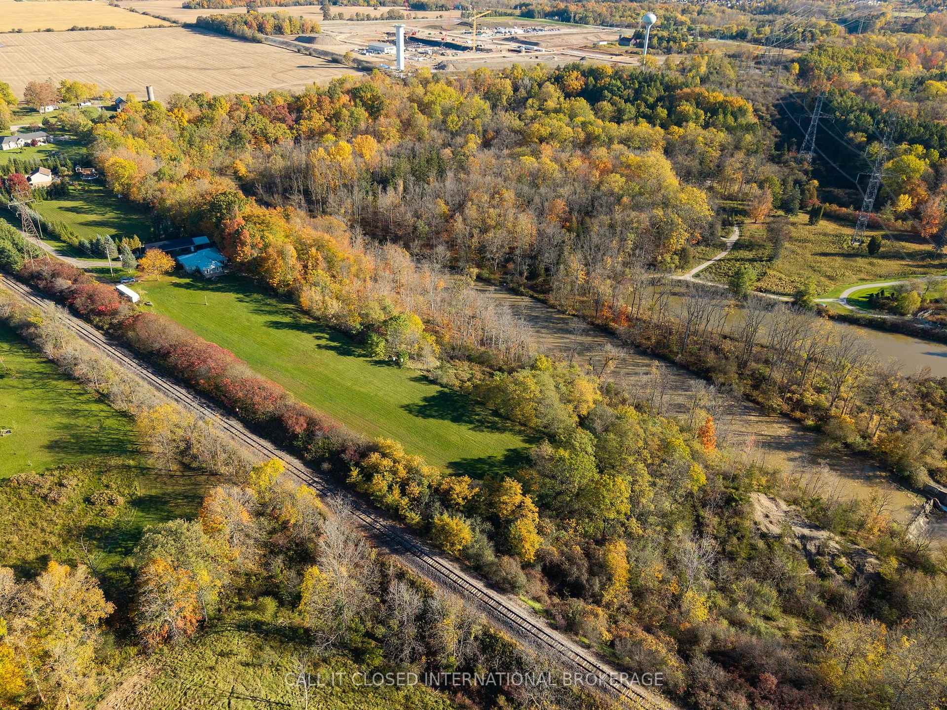 Photo 8 of 42687 Water Tower Line, Central Elgin, Rural Central Elgin — HOMEH